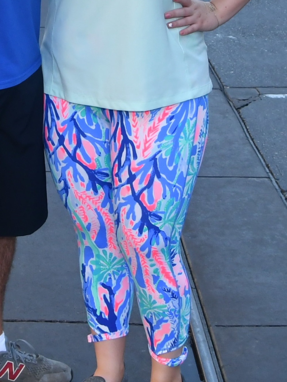 Lilly Pulitzer Leggings Size large.